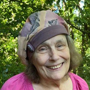 Meet your Posher, Christine